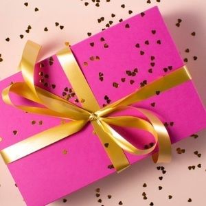 MYSTERY BOX up to 5 pounds xsmall size 24